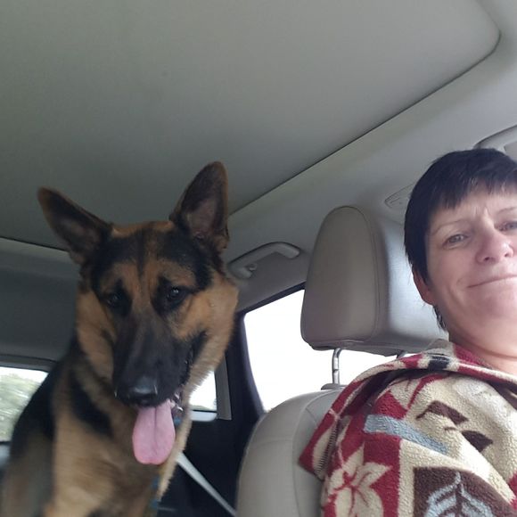 Meet your Posher, Kim - Picture 1 of 1